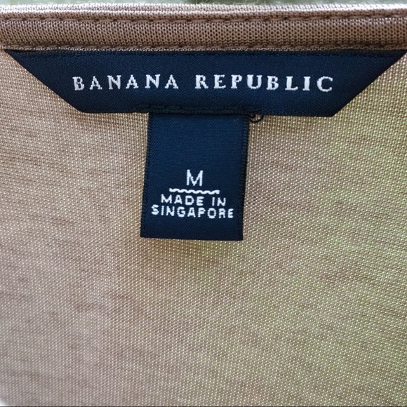 Banana Republic · V-neck Top w/ Puff Sleeves Sz M - Picture 7 of 8